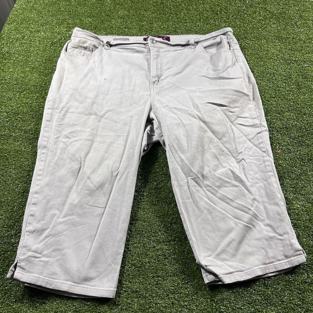 Gloria Vanderbilt Women's Amanda Capri Pants Size 18W